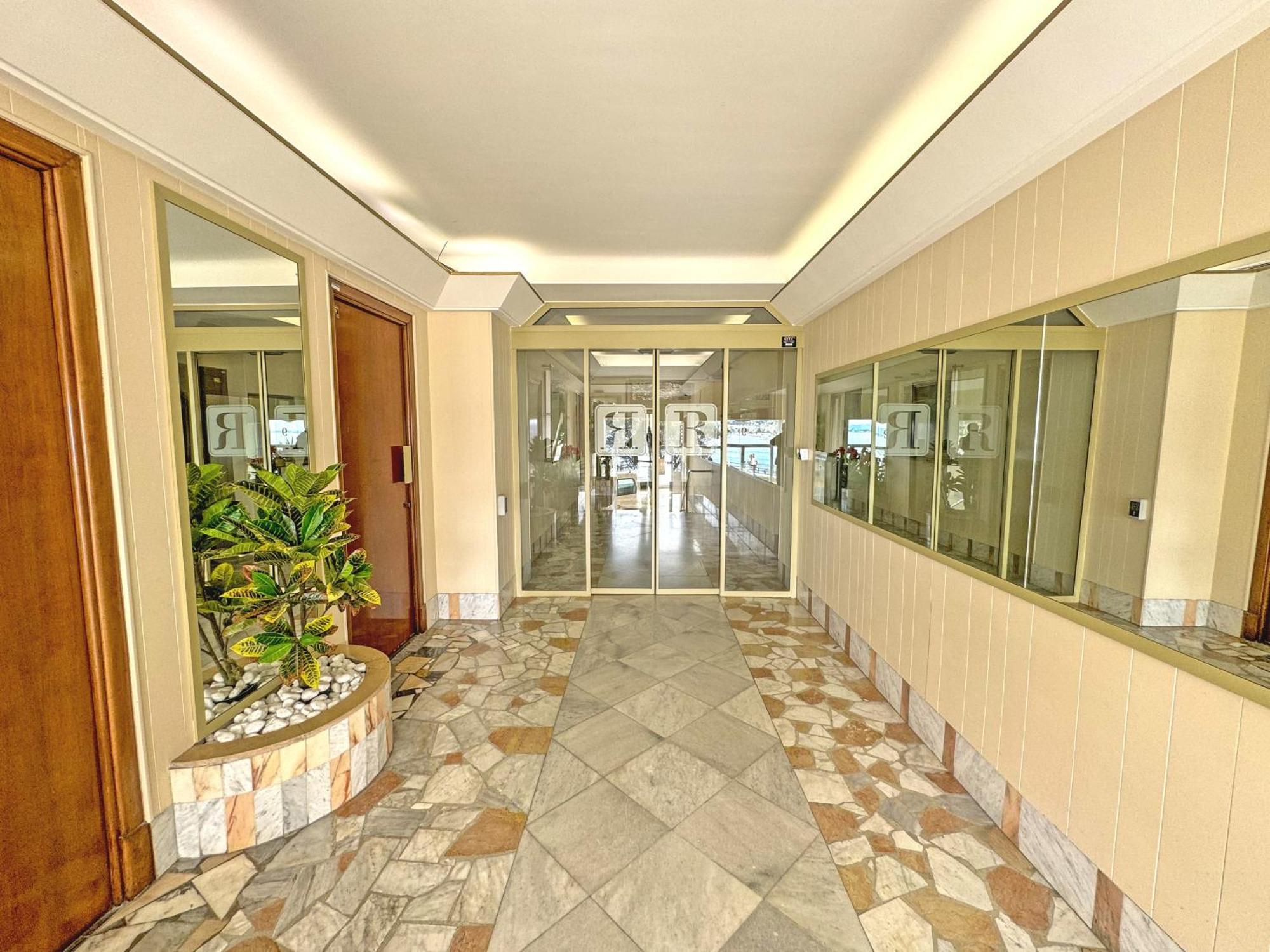 Promenade - Rocamare Promenade *
